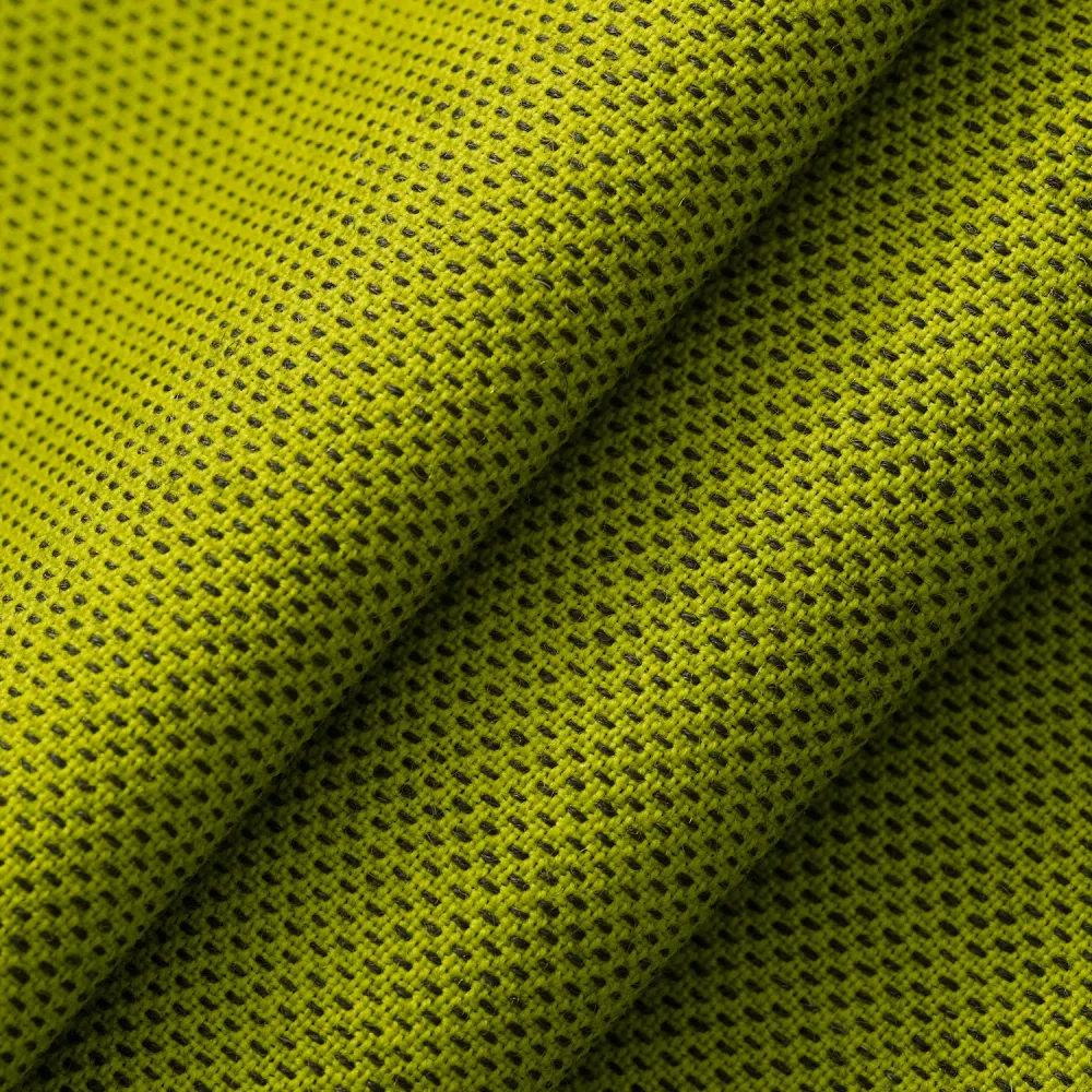 zoomed-img