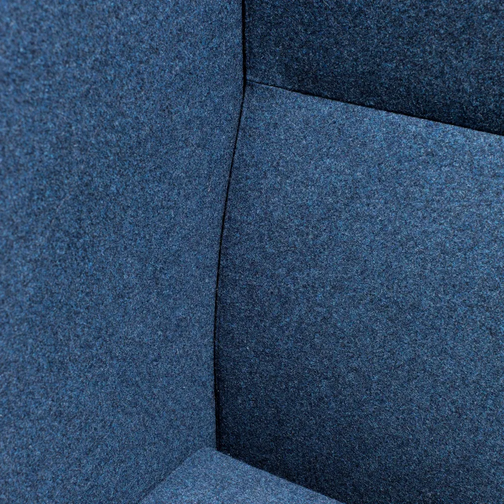 zoomed-img