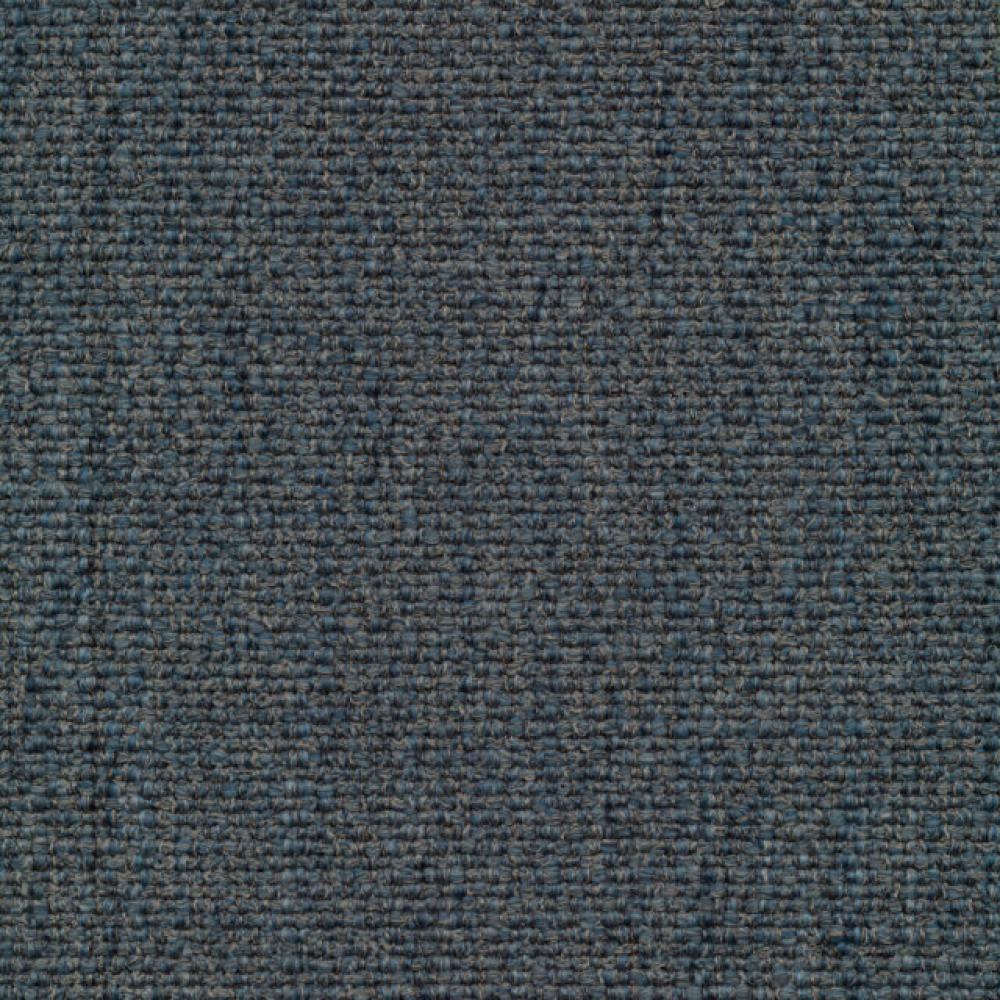 zoomed-img