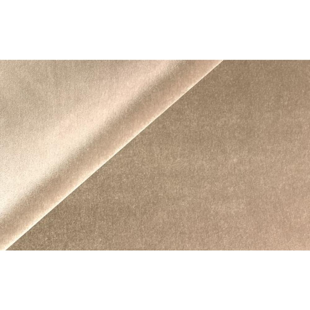 zoomed-img