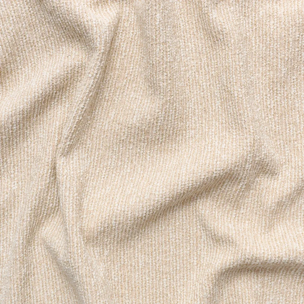 zoomed-img