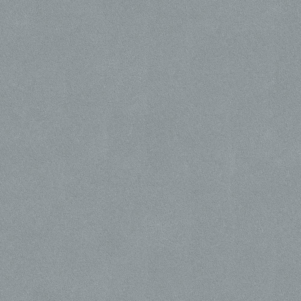 zoomed-img
