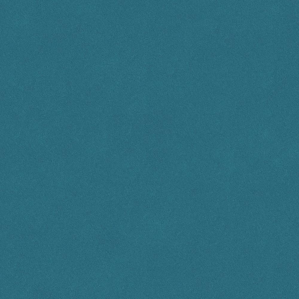zoomed-img
