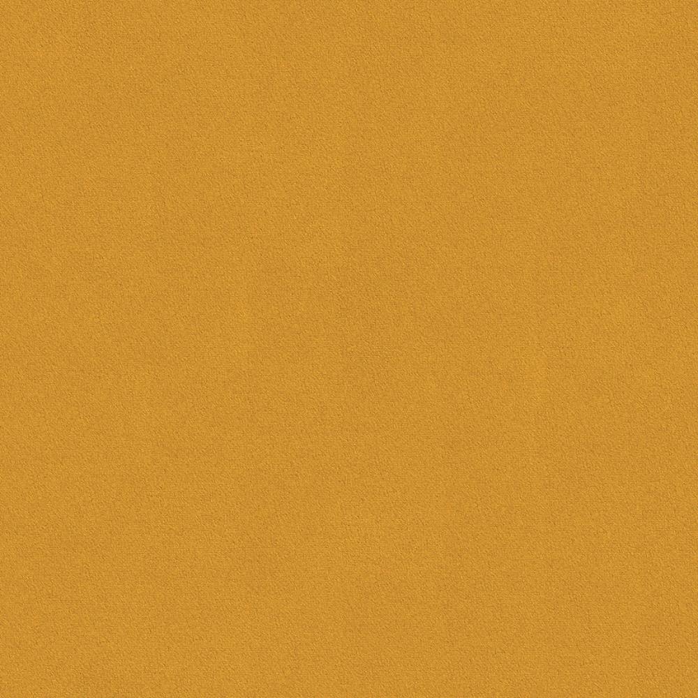 zoomed-img