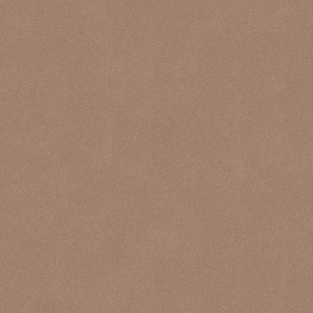 zoomed-img