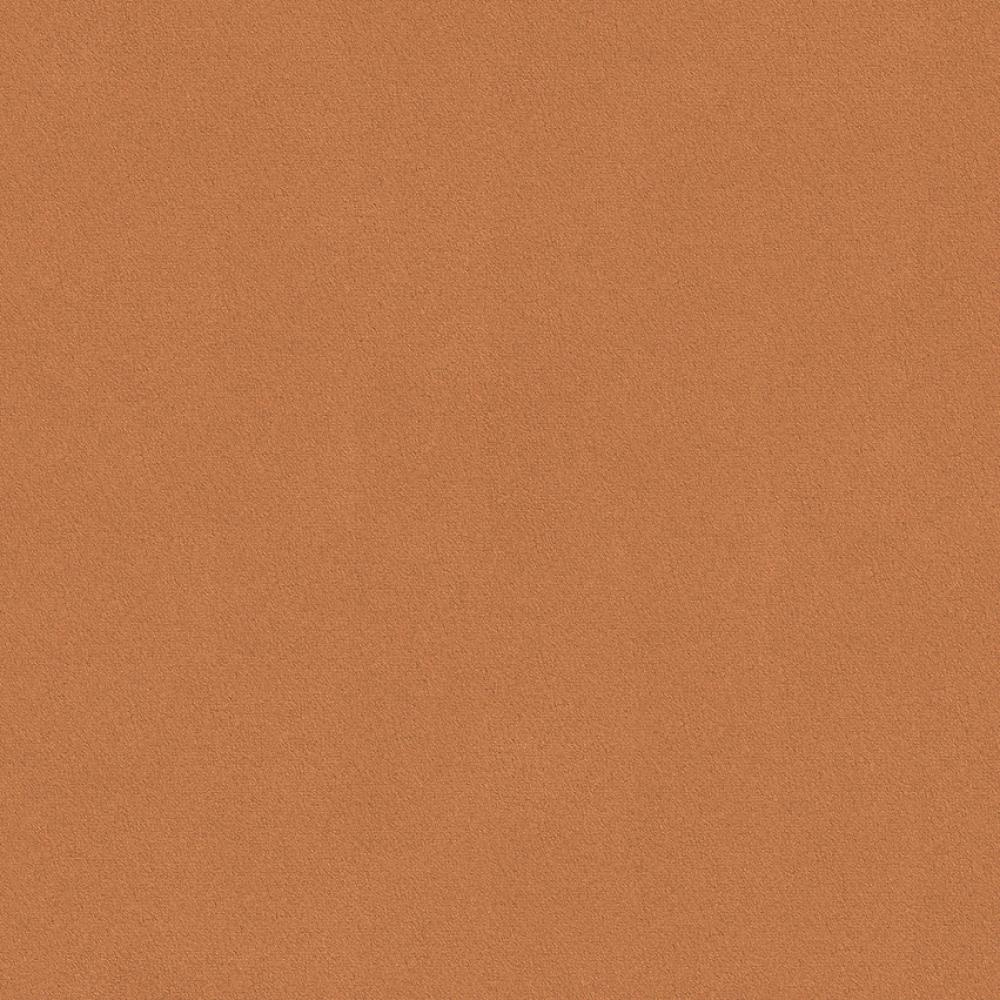 zoomed-img
