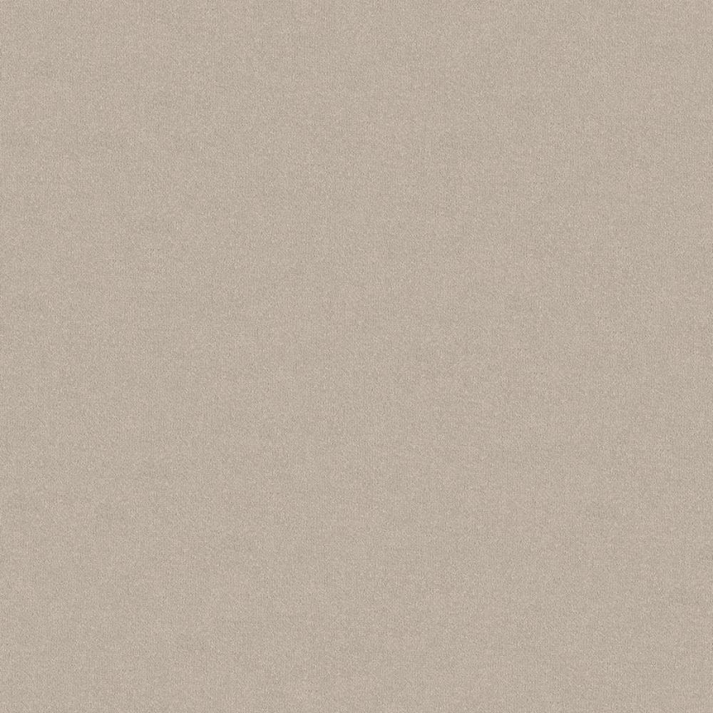 zoomed-img