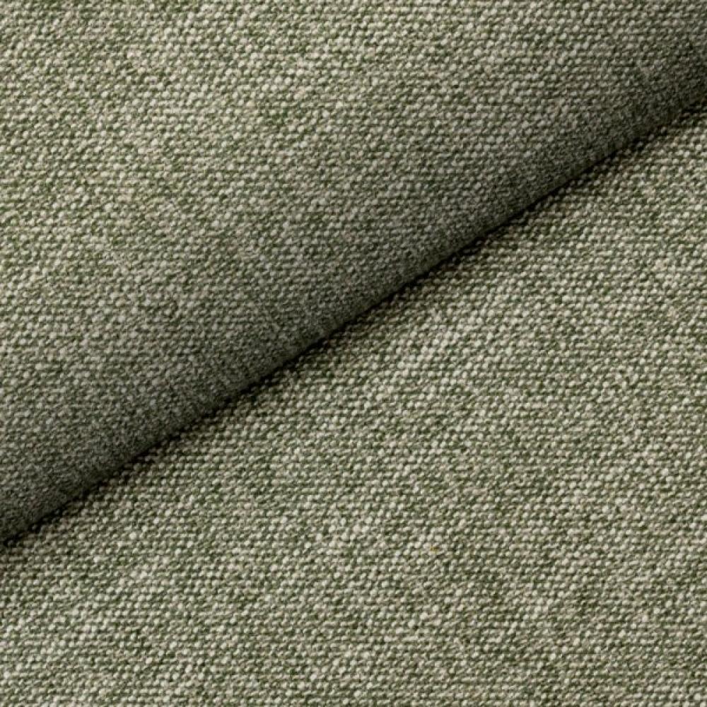 zoomed-img