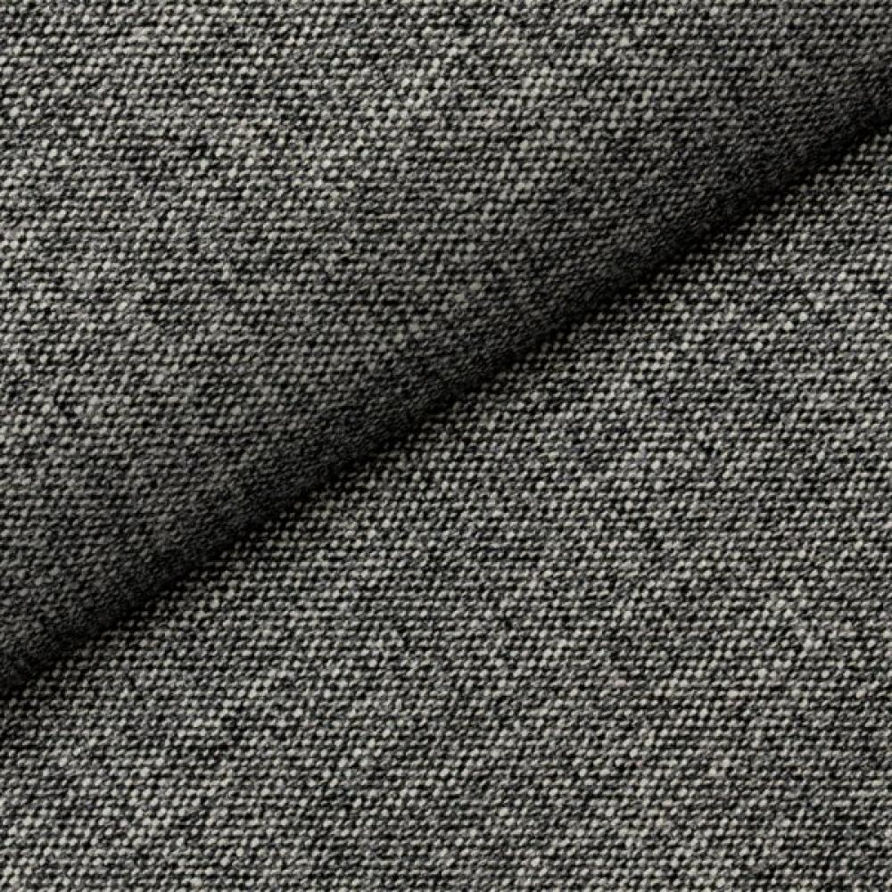 zoomed-img