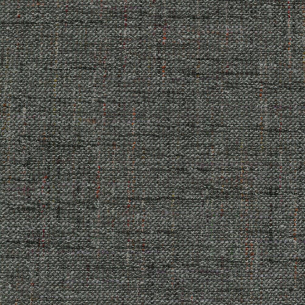 zoomed-img