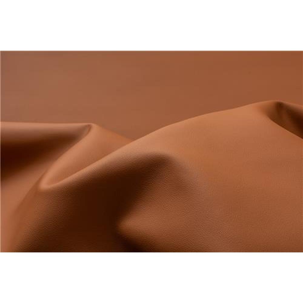 zoomed-img