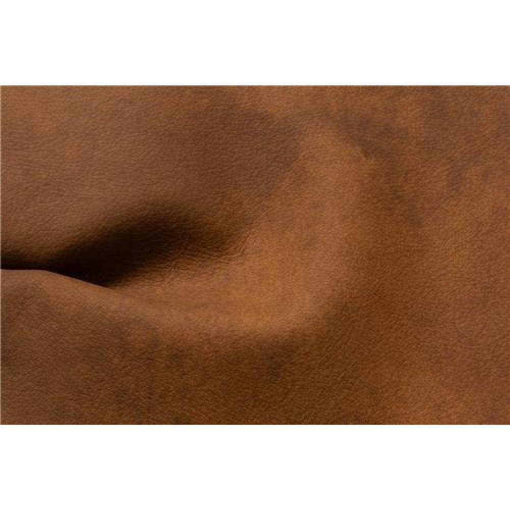 zoomed-img