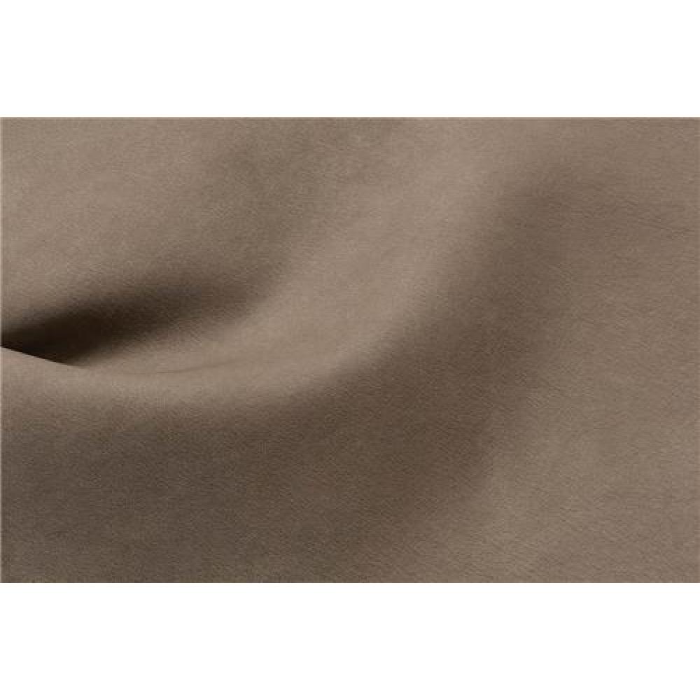 zoomed-img