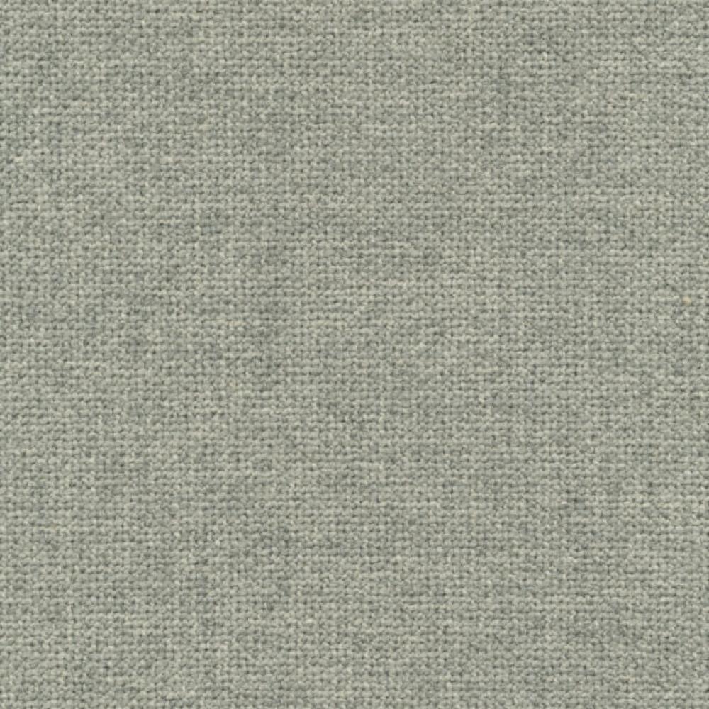 zoomed-img
