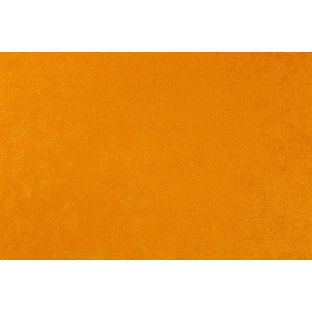 zoomed-img