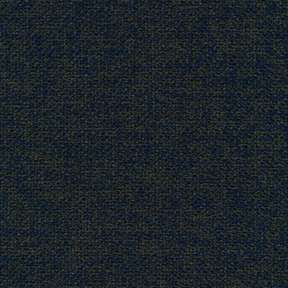 zoomed-img